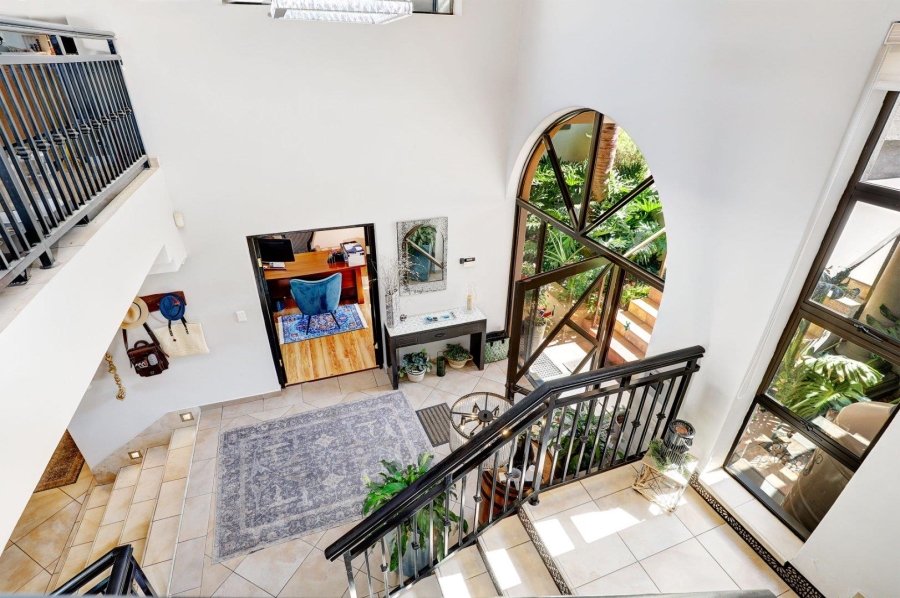 5 Bedroom Property for Sale in Welgemoed Western Cape